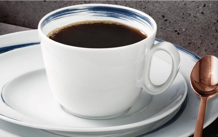 Seltmann Weiden咖啡杯装咖啡后展示