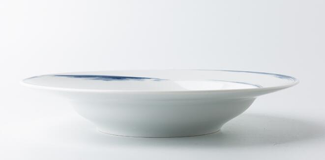 Seltmann Weiden蓝描系列瓷器餐盘侧面